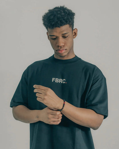 Imagem de campanha do drop Foundation 2 da FBRC Studios