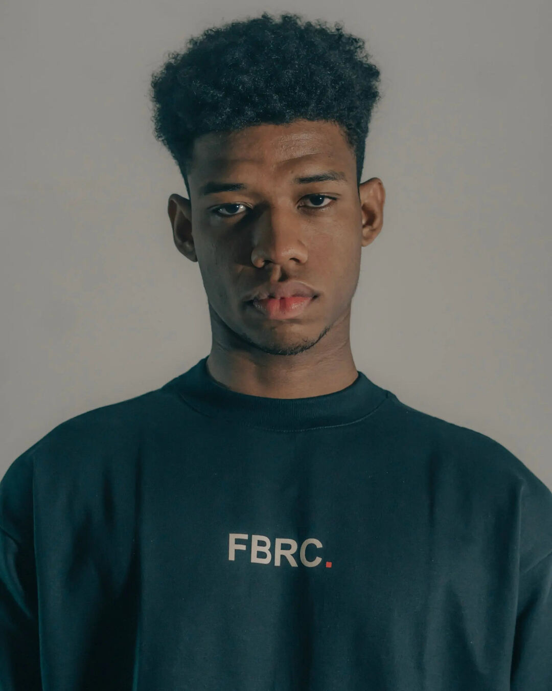 Imagem de campanha do drop Foundation 2 da FBRC Studios