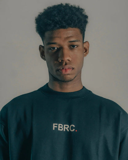 Imagem de campanha do drop Foundation 2 da FBRC Studios