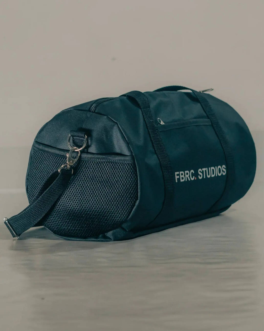 Imagem de campanha do drop Foundation 2 da FBRC Studios