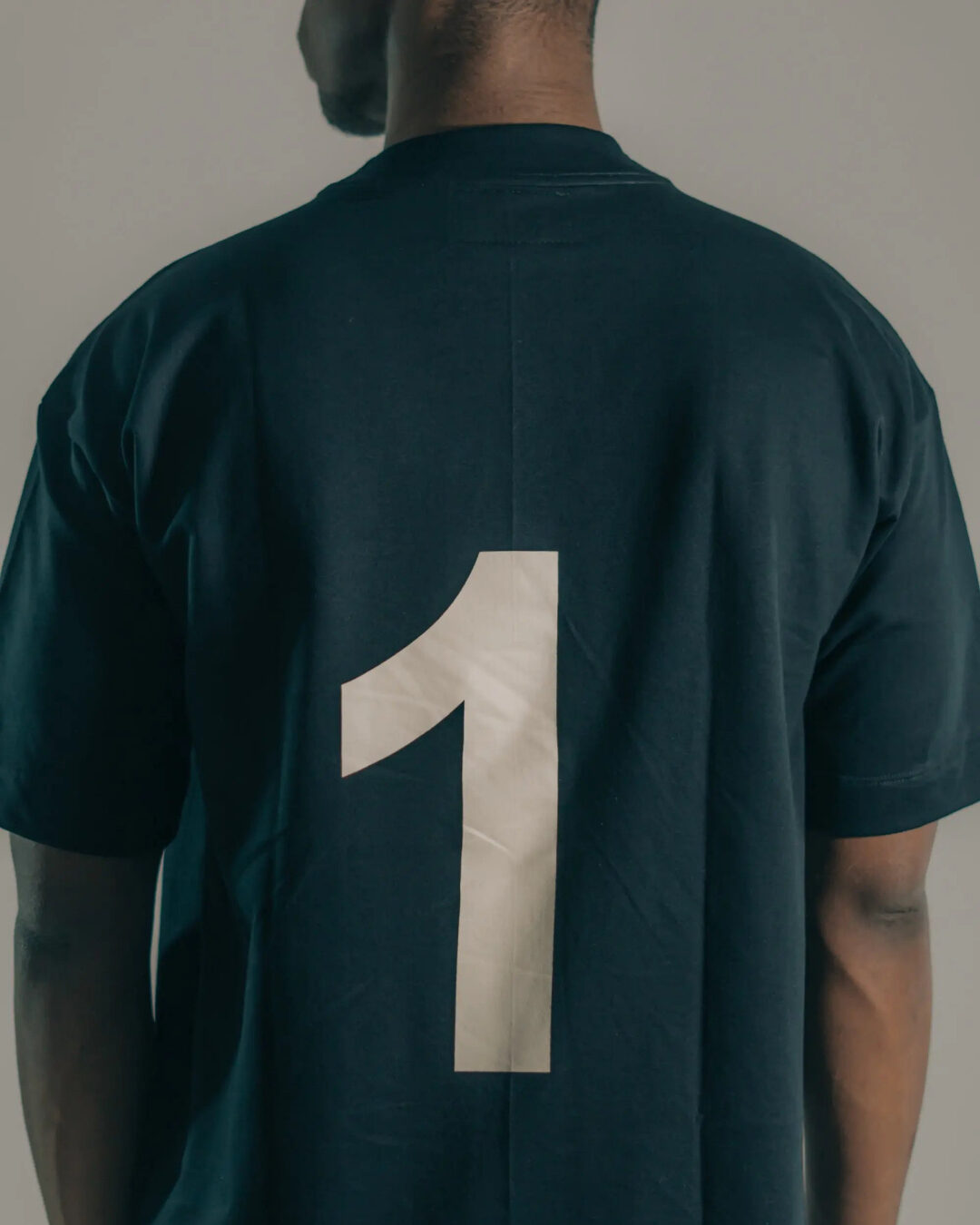 Imagem de campanha do drop Foundation 2 da FBRC Studios