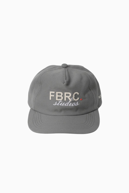 Boné pinch panel de sarja da FBRC Studios